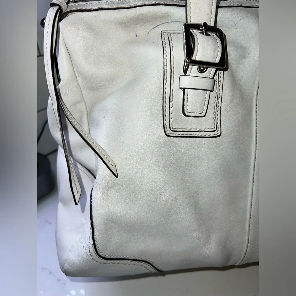 Coach Hampton F13811 | White Leather Satchel Bag | Bag Only | See Photos - Picture 10 of 16